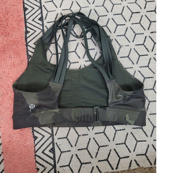 Lululemon All Sport Bra in Palm Party Gator Green Camo, sz 6 - Picture 2 of 8